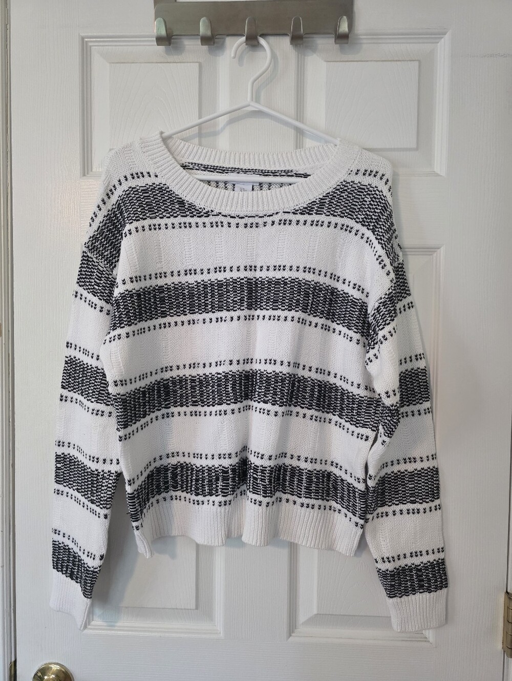 NWOT | 100% Cotton Sweater | Size Medium